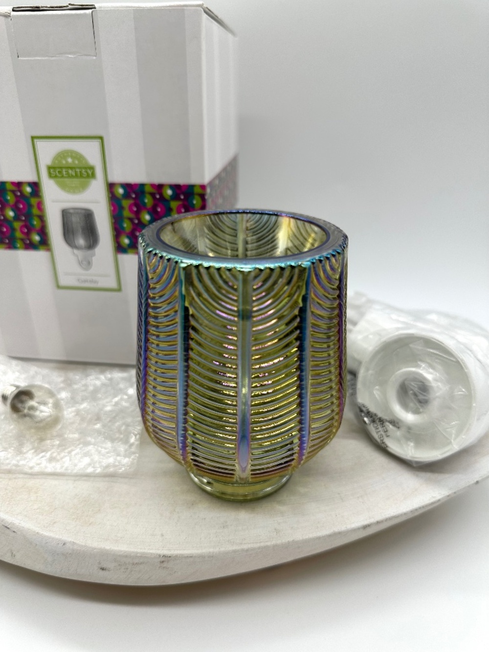 Scentsy Gatsby Mini Warmer Brand New Iridescent Glass Art Deco Wax Melter 15W